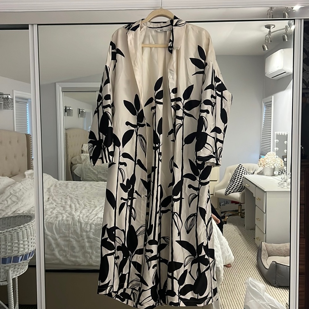 Zara kimono